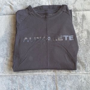 Mens Medium Alphalete Short Sleeve
